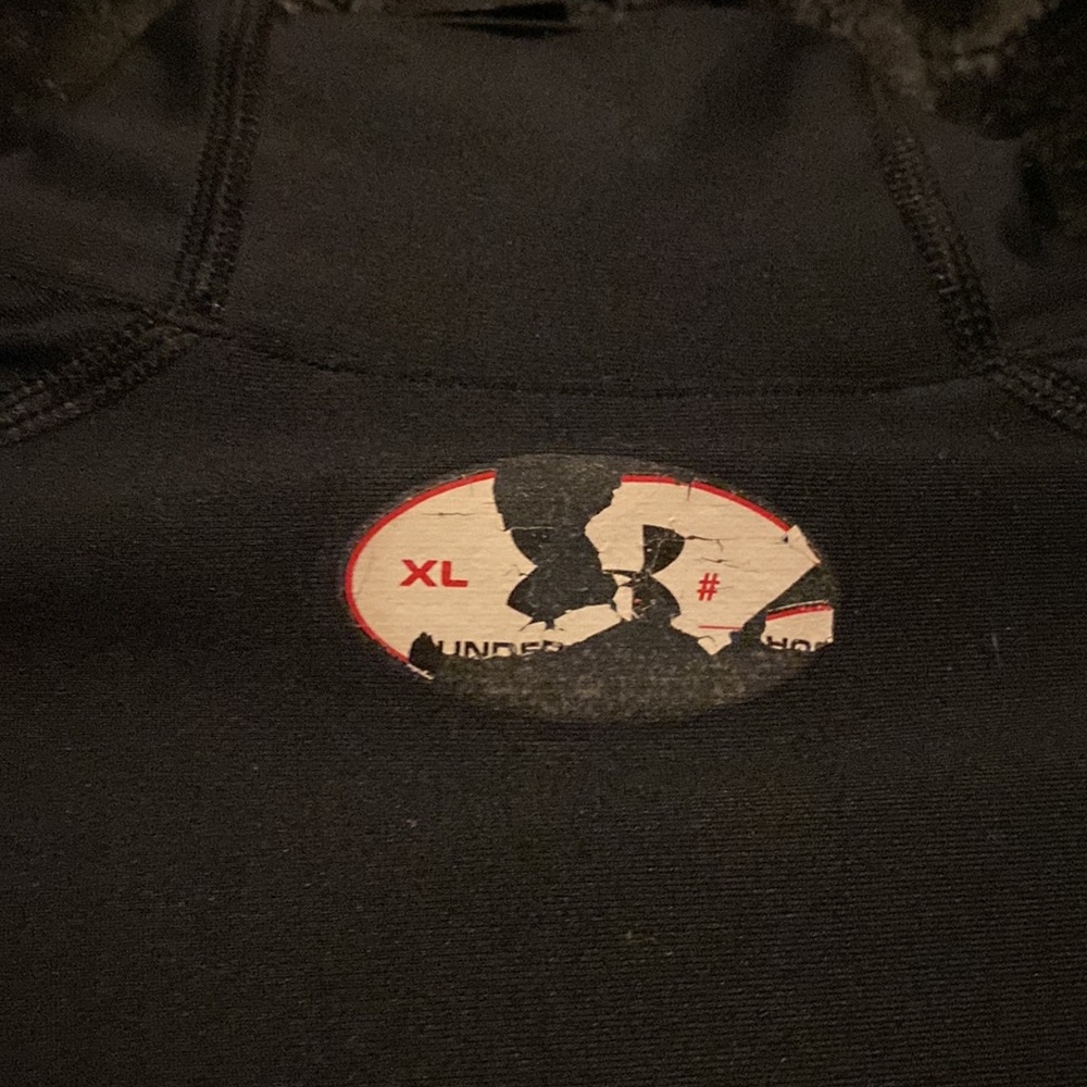 Compression Shirt - Picture 4 of 4